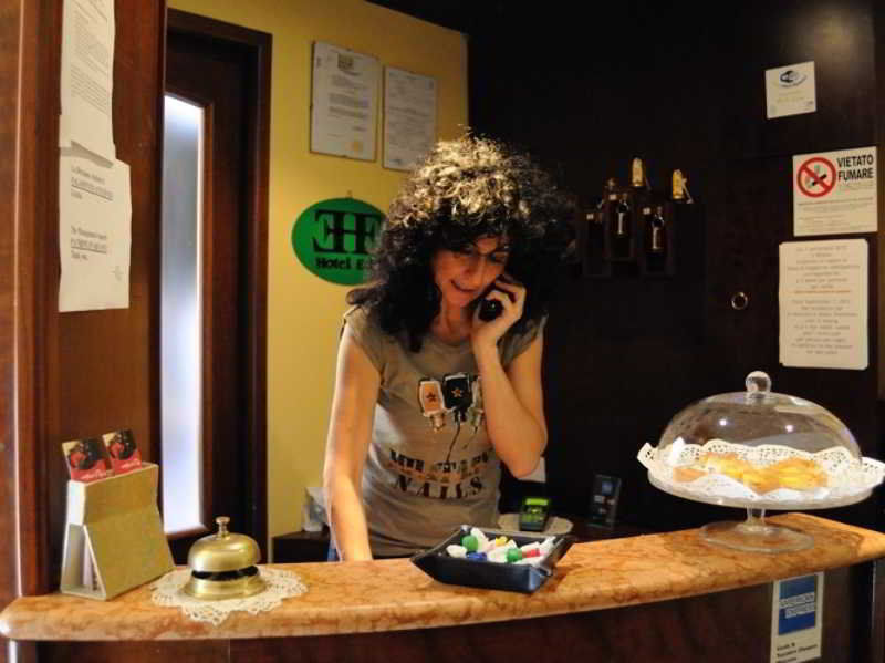 Hotel Edy มิลาน ภายนอก รูปภาพ