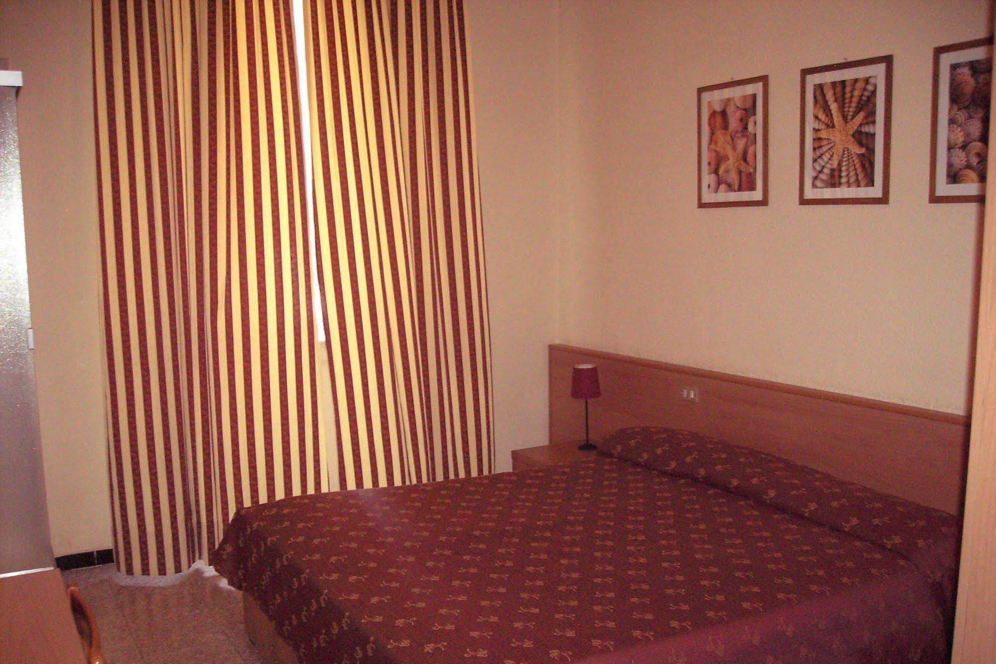Hotel Edy มิลาน ภายนอก รูปภาพ