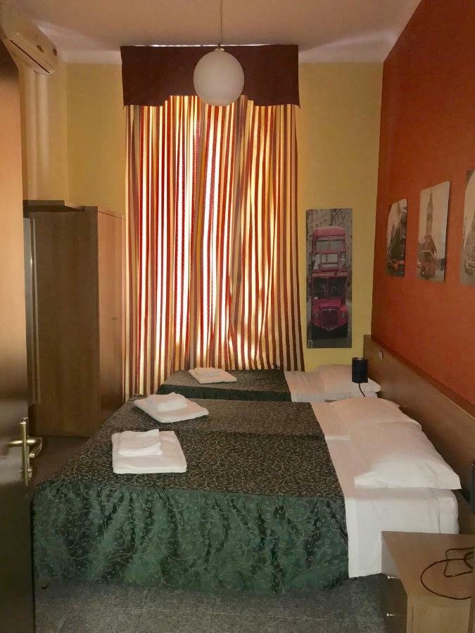 Hotel Edy มิลาน ภายนอก รูปภาพ
